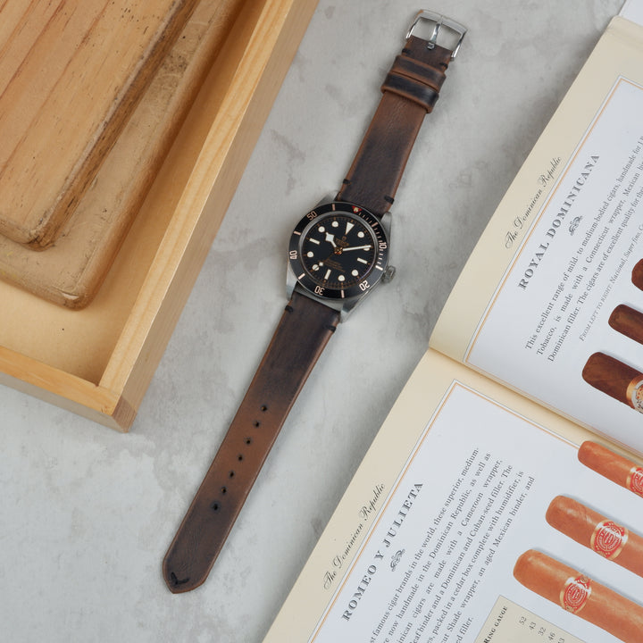 Tudor Straps - Gurney 4