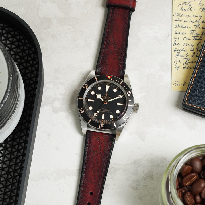 Tudor Straps - Red Patina Scritto