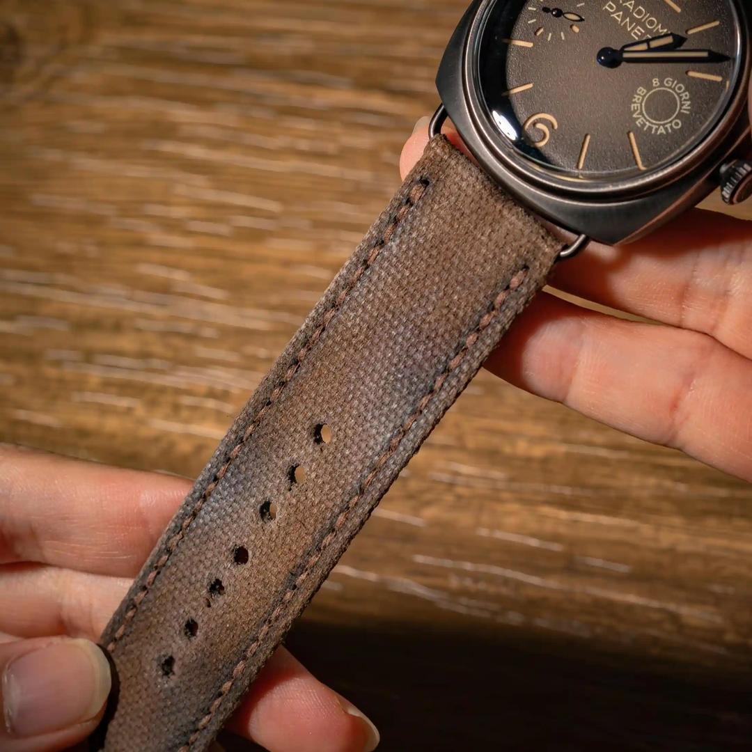 Vintejs Dark Brown Canvas