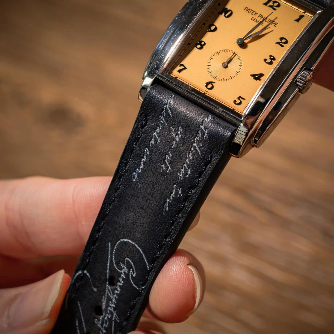 Black Patina with Silver Scritto