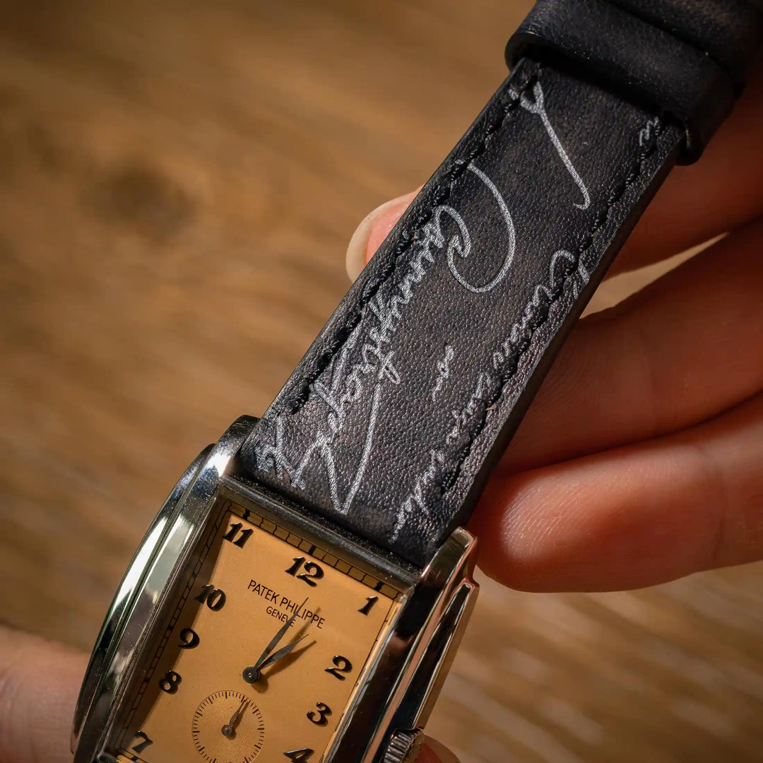 Black Patina with Silver Scritto