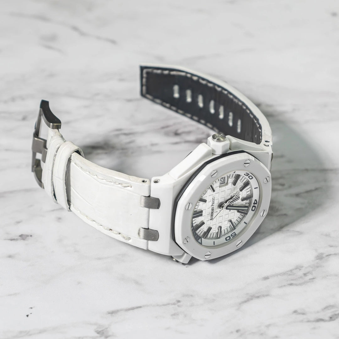 White Croco