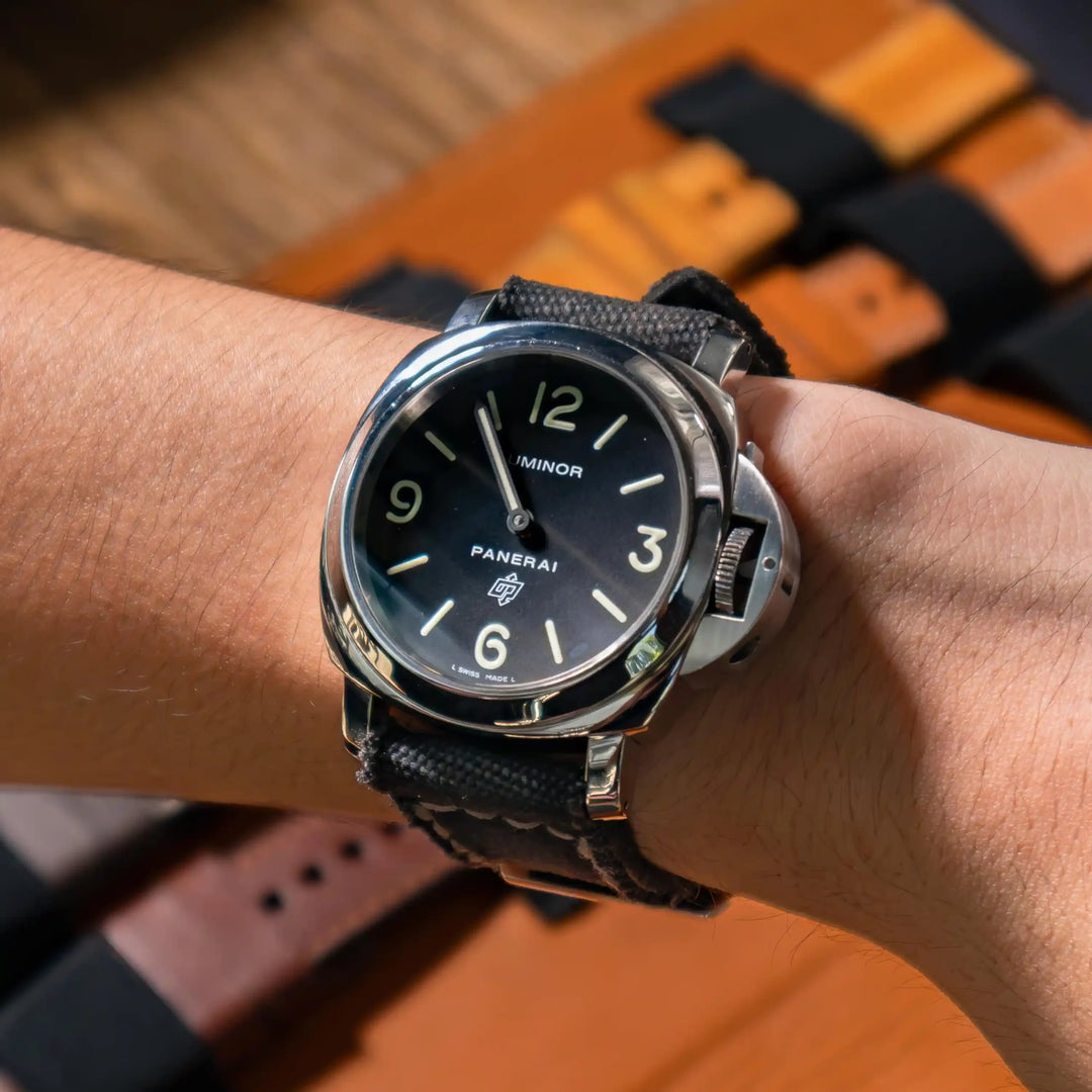 Canvas Noir