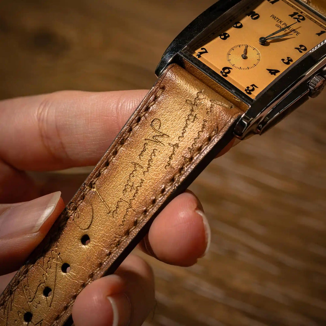Gold Patina Scritto