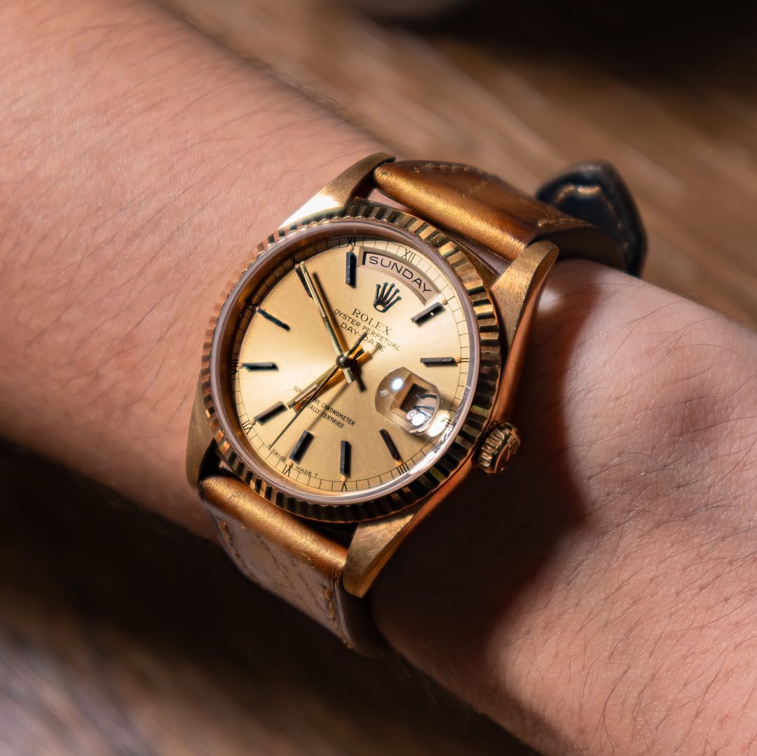 Gold Patina Scritto