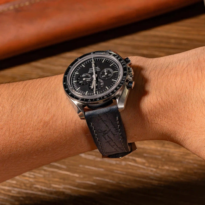 Grey Patina Scritto