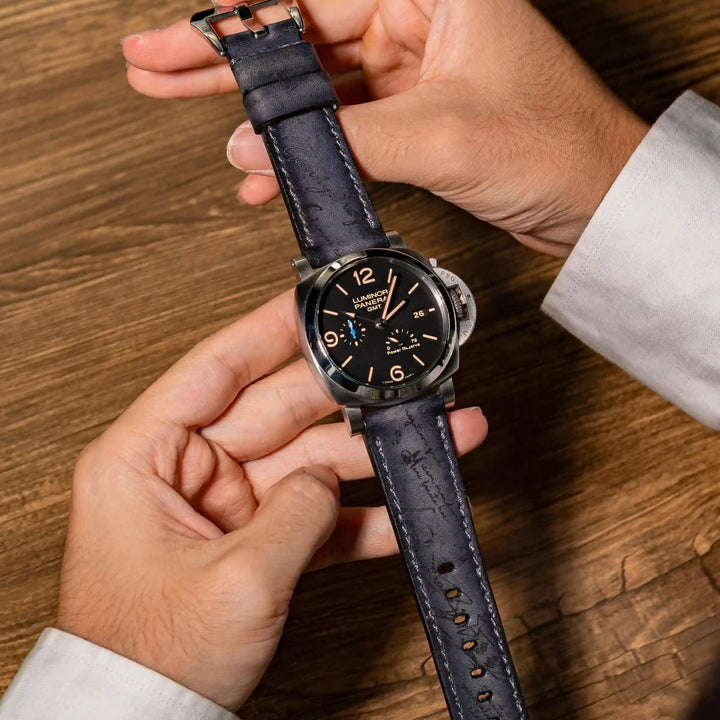 Grey Patina Scritto
