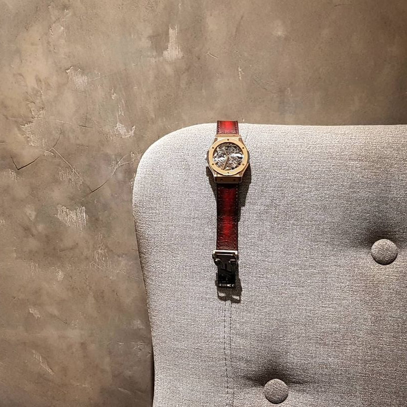 Red Patina Scritto