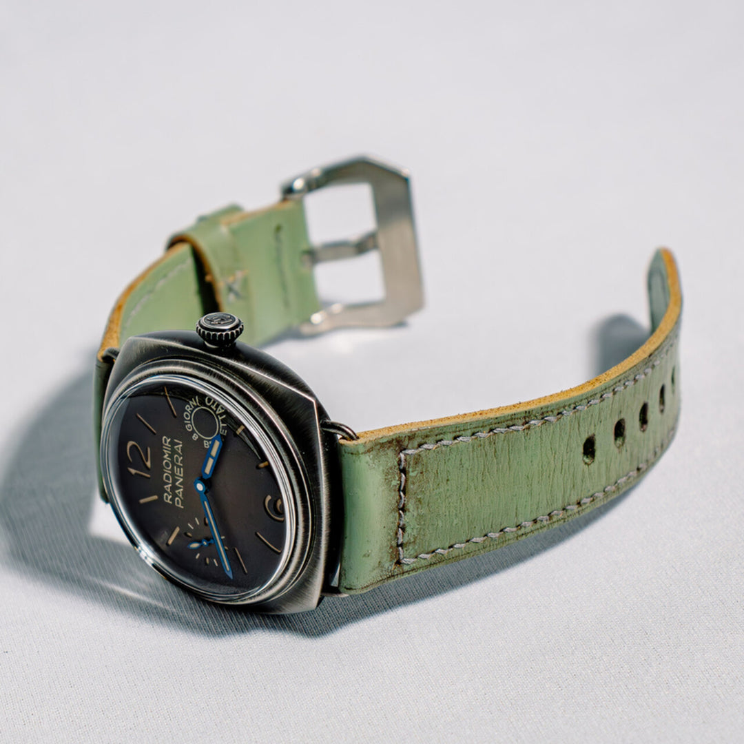 Vague Green Strap